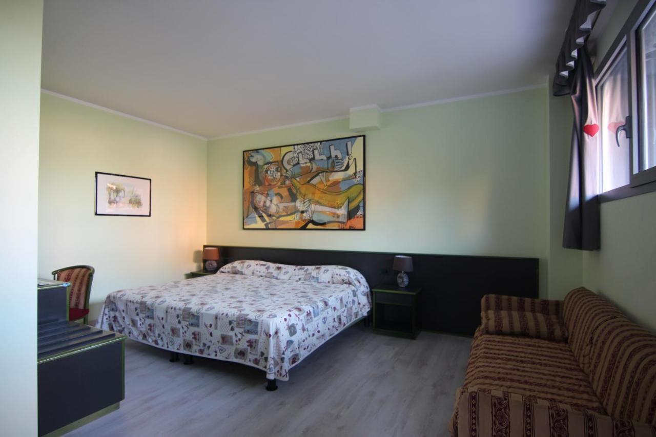Green Hotel Poviglio  Exterior photo