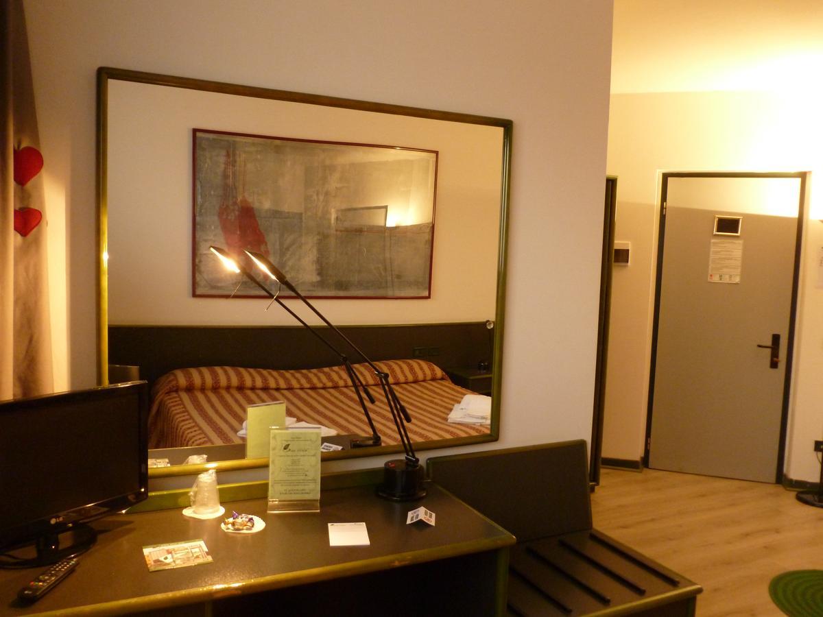 Green Hotel Poviglio  Exterior photo